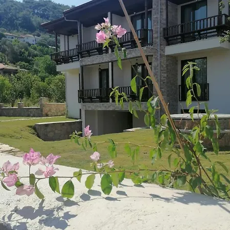 Akcapinar Korfez Butik Hotell *