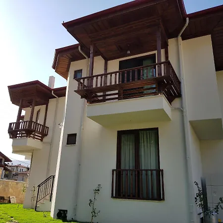 Akcapinar Korfez Butik Otel *